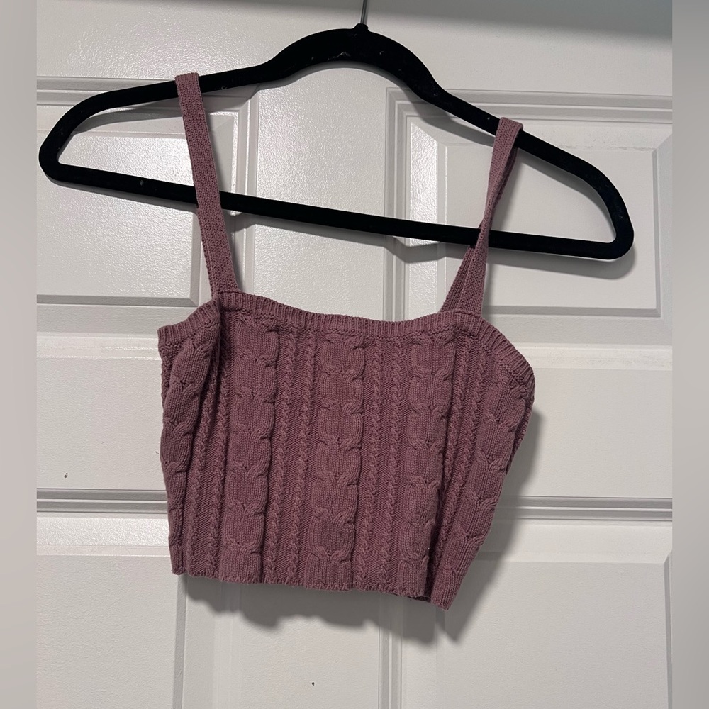 Knitted wild fable top! never worn, stretchy